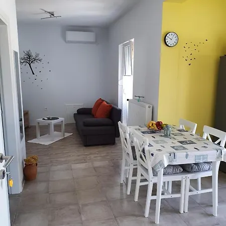 Apartment Luce Brzac